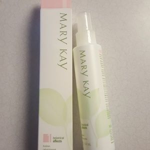 Mary Kay Botanical Effects freshen formula 1